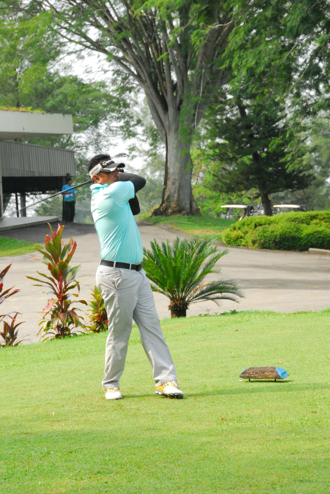 PRO15 157 GOLF DSC 0375.JPG